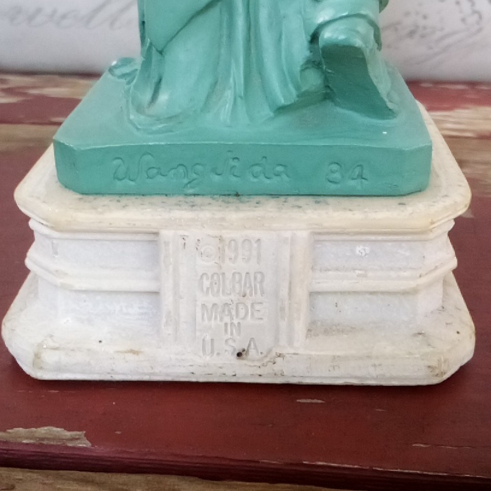 Statue of Liberty 11" figure 1984 signed - made in USA!! - Picture 5 of 8
